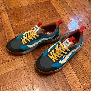 vans ultra range sneaker womens size 11